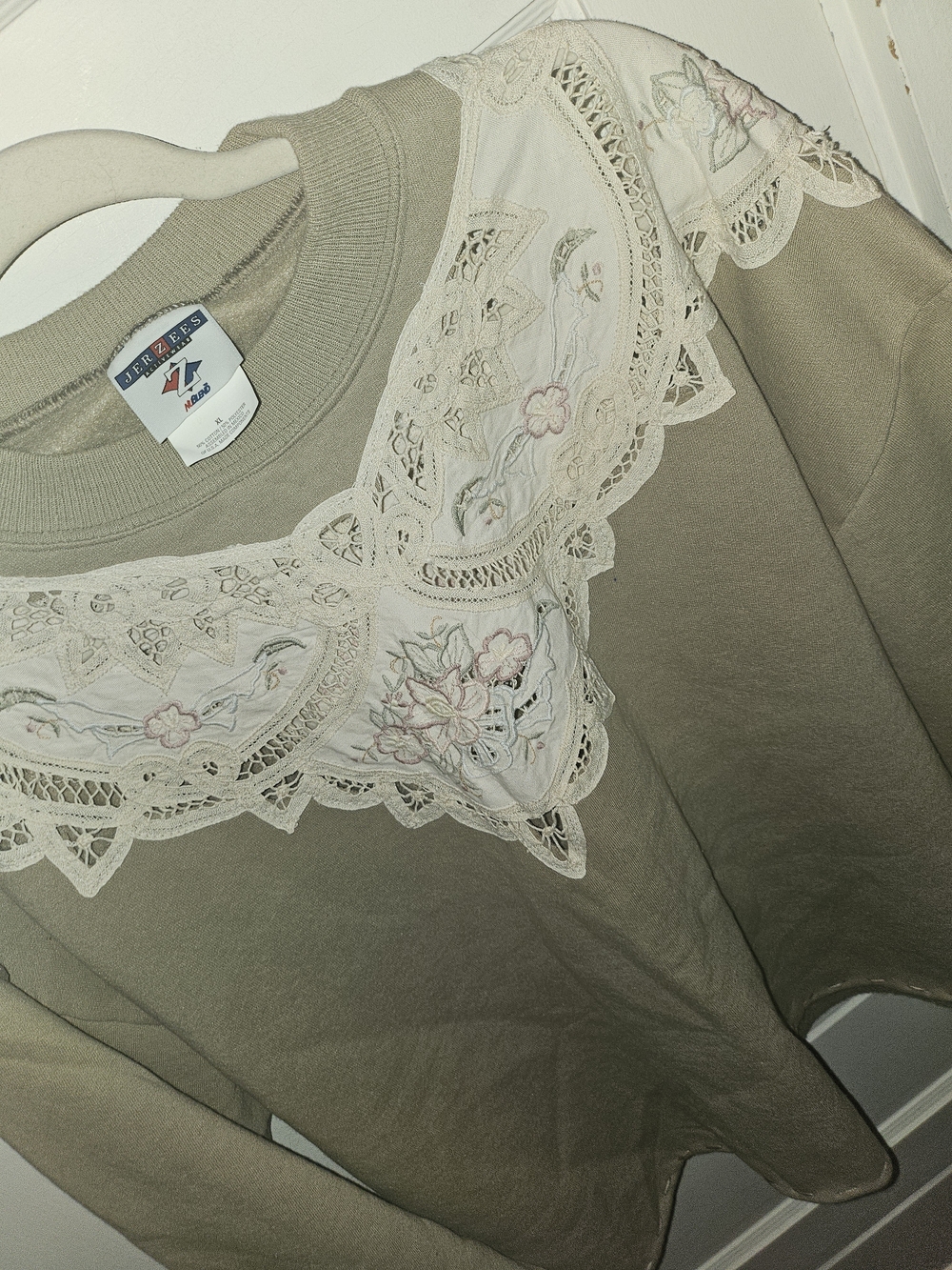 Jerzees Taupe Sweatshirt with Cream Lace Custom Made Cotrafe Core Vibes - Picture 6 of 12